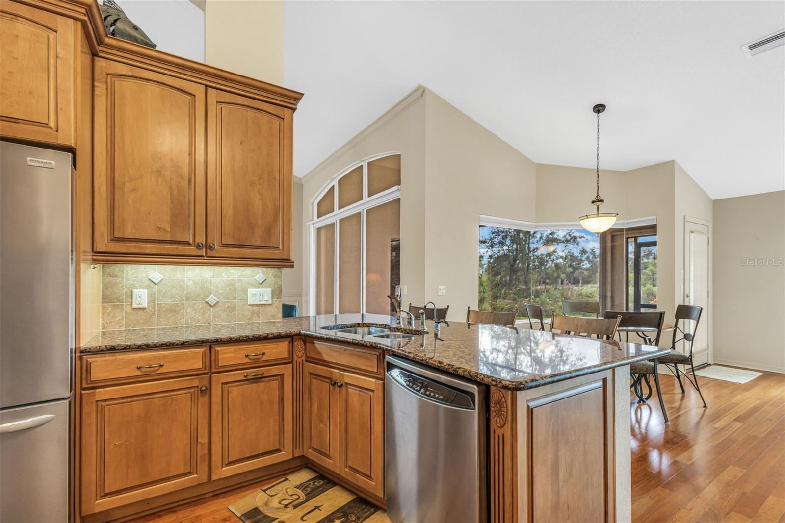 Image 8 of 70 For 14309 Bridgeview Lane