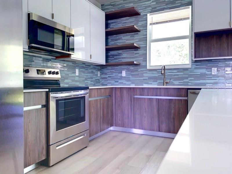 Image 5 of 16 For 4507 Knowles Lane