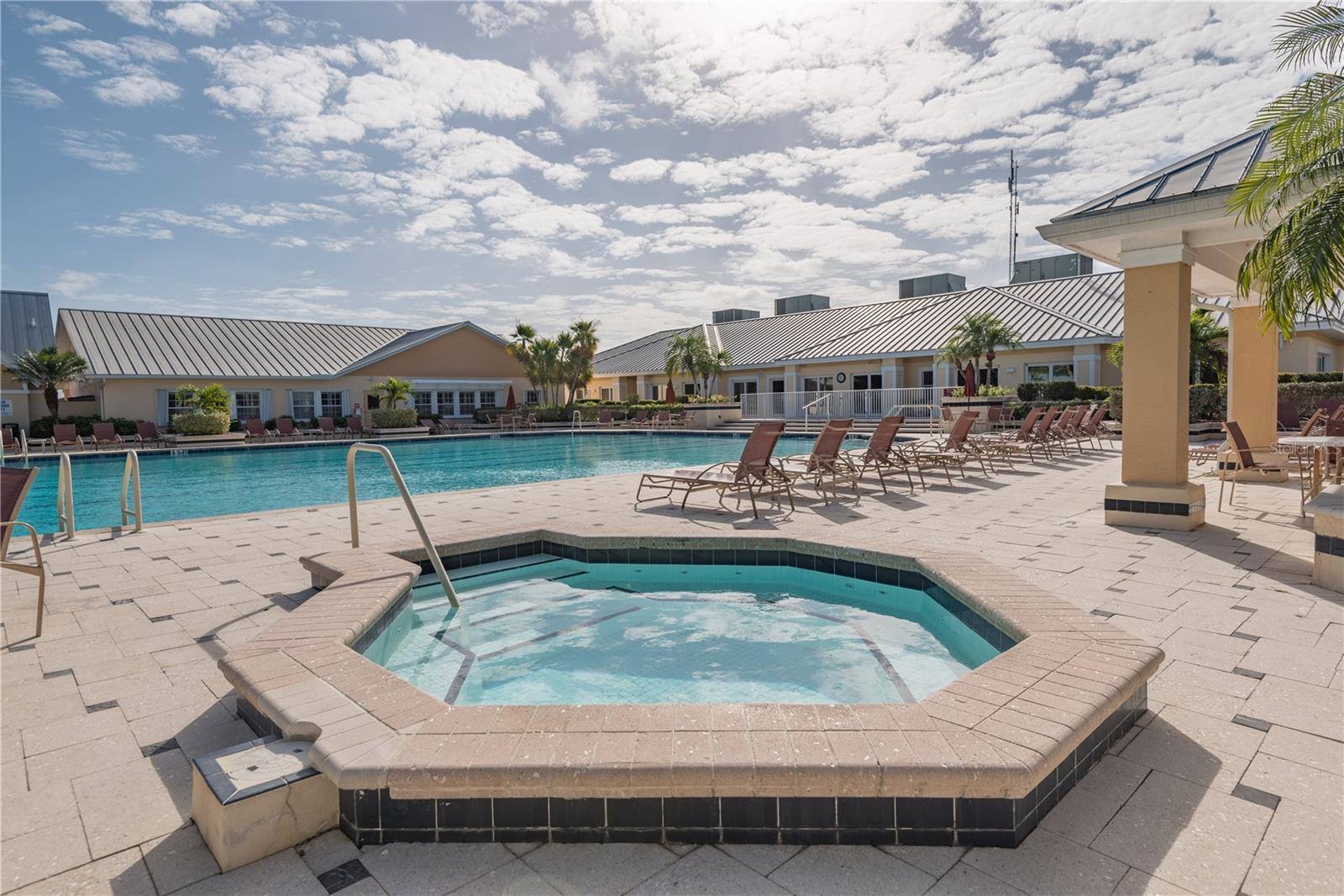 Image 42 of 47 For 24835 Buckingham Way