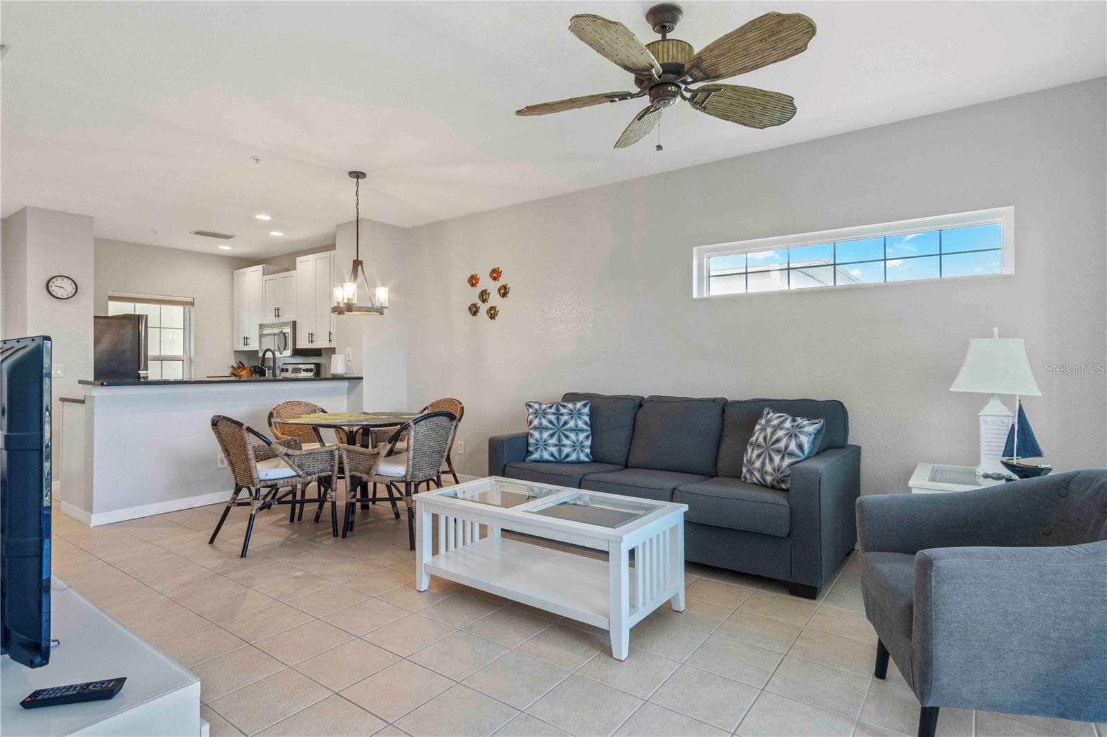 Image 18 of 77 For 8409 Placida Road 405