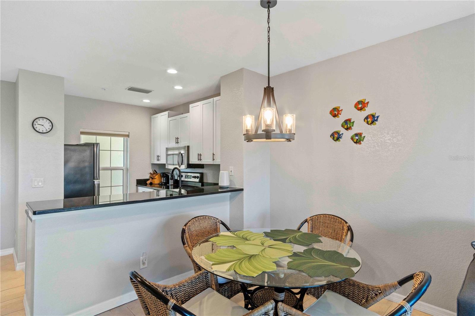 Image 19 of 77 For 8409 Placida Road 405