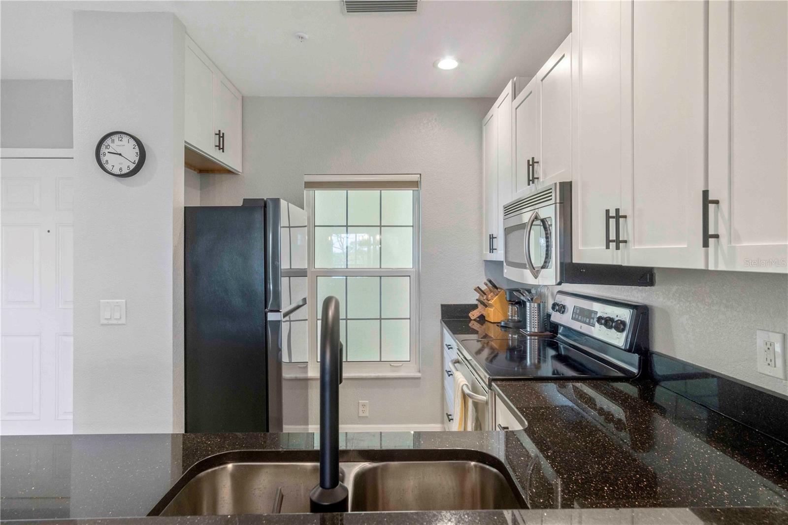 Image 24 of 77 For 8409 Placida Road 405