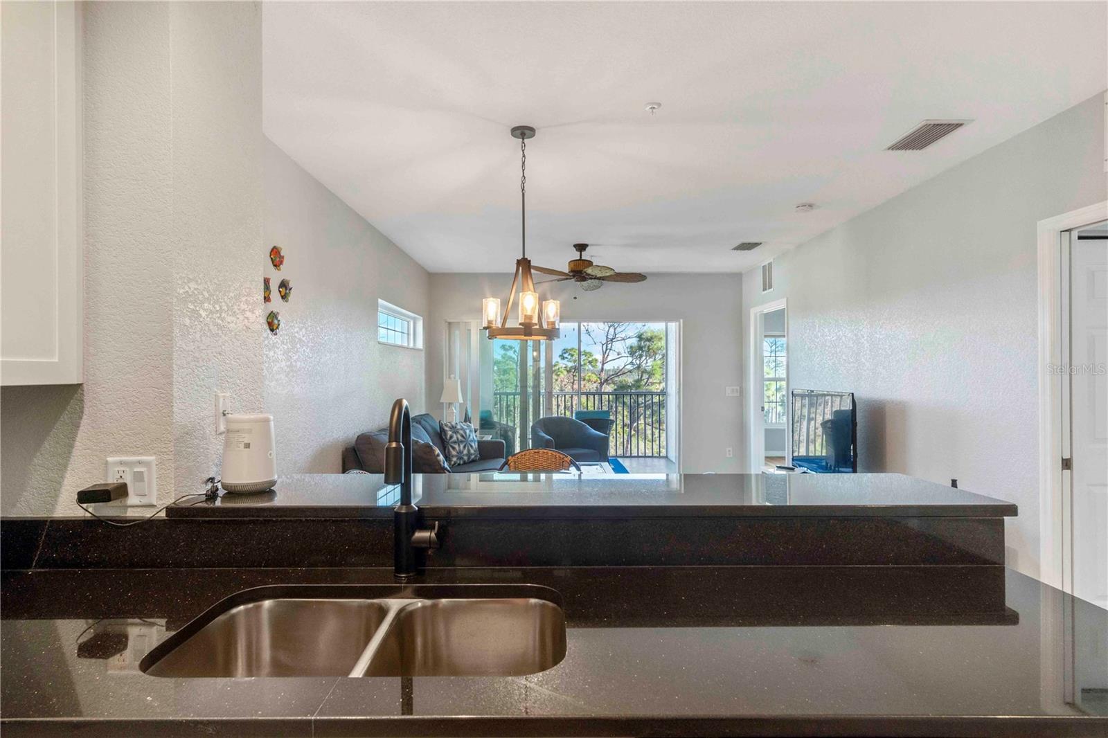 Image 29 of 77 For 8409 Placida Road 405