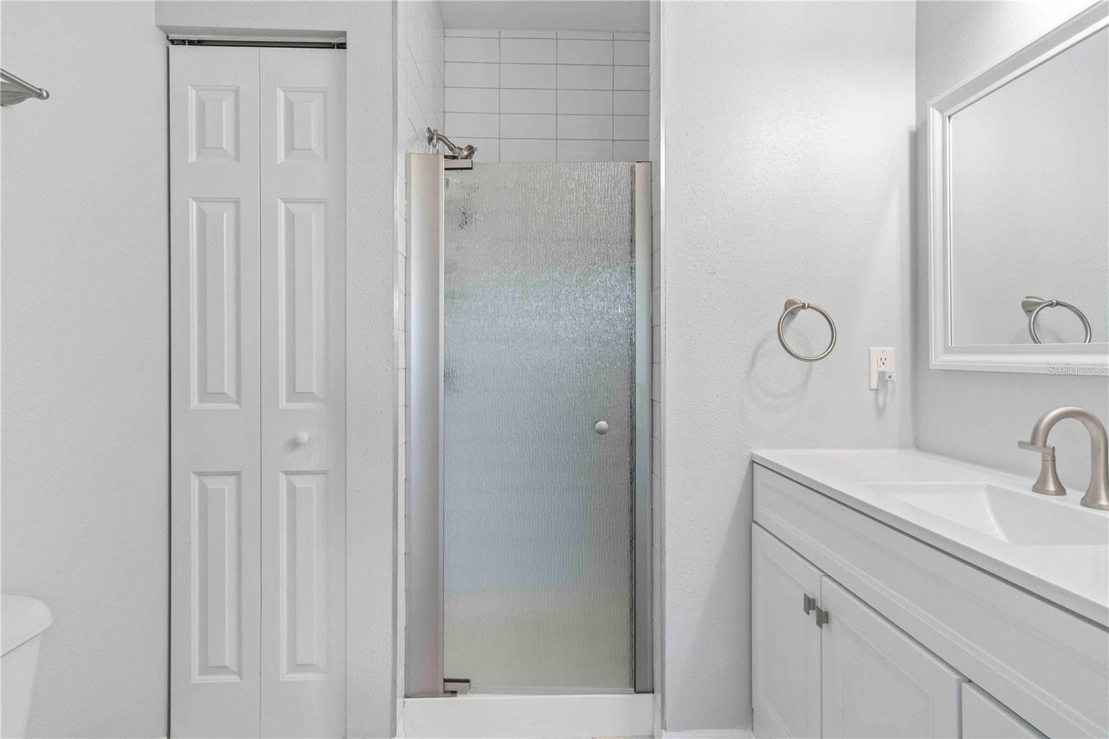 Image 42 of 77 For 8409 Placida Road 405