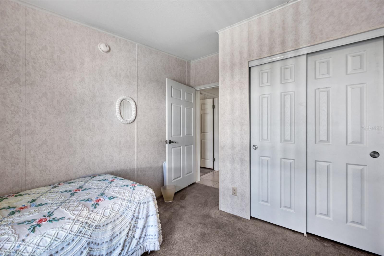 Image 34 of 100 For 2100 Kings Highway 920