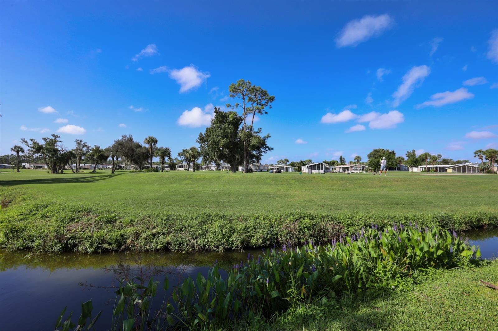 Image 44 of 100 For 2100 Kings Highway 920