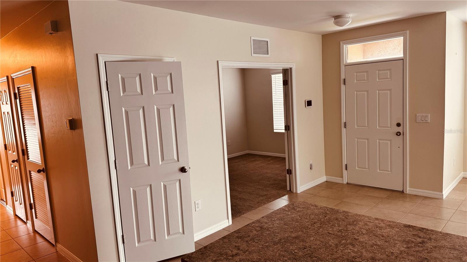 Image 15 of 18 For 7633 Lenox Circle