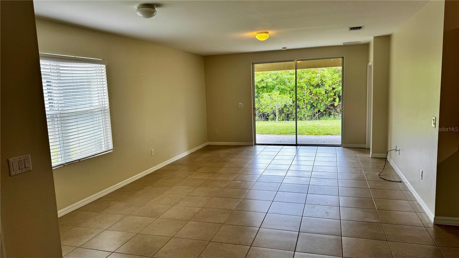 Image 18 of 18 For 7633 Lenox Circle