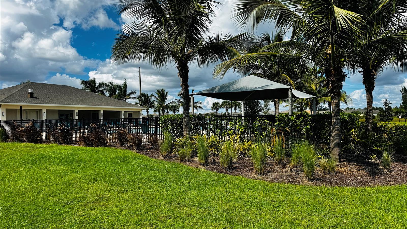 Image 2 of 18 For 7633 Lenox Circle