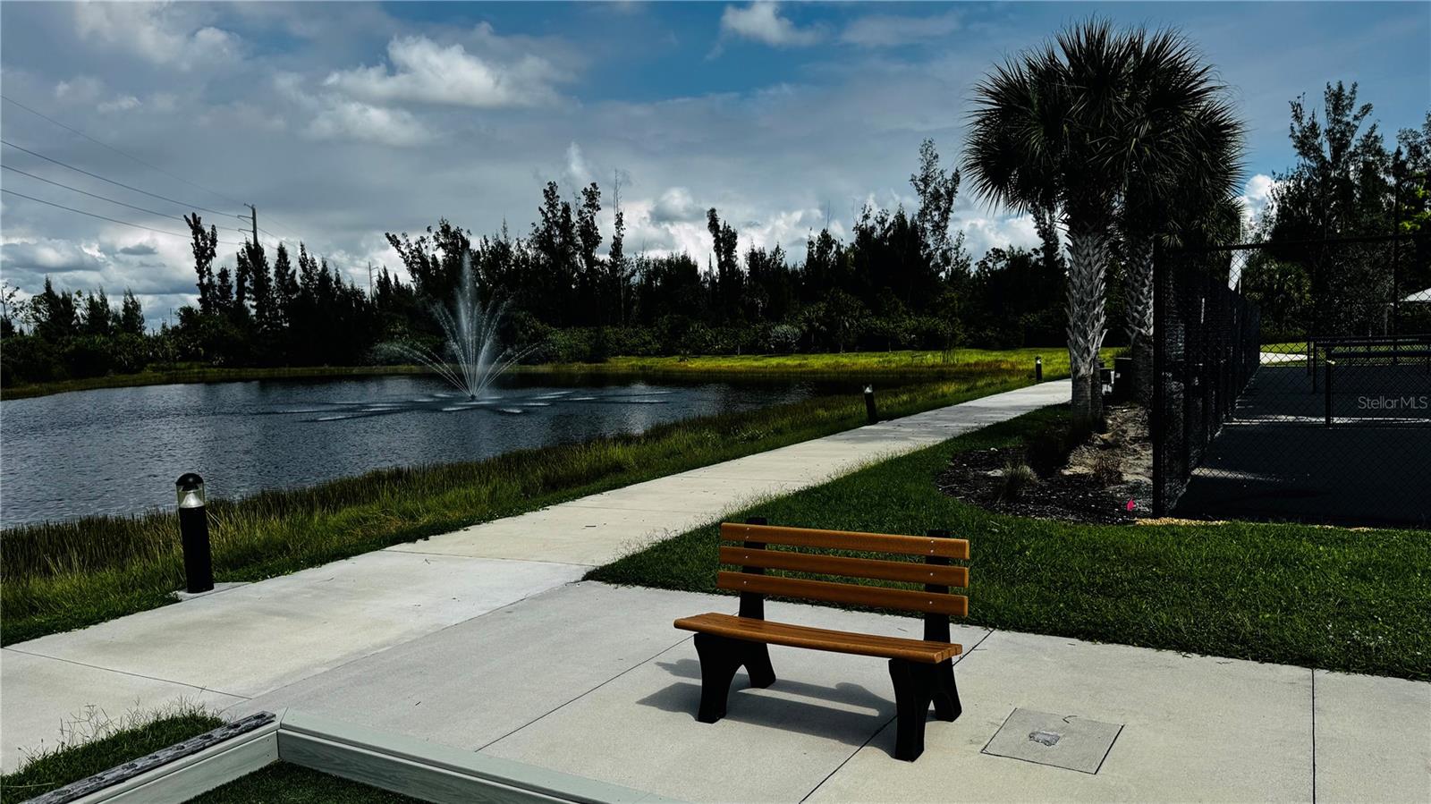 Image 5 of 18 For 7633 Lenox Circle