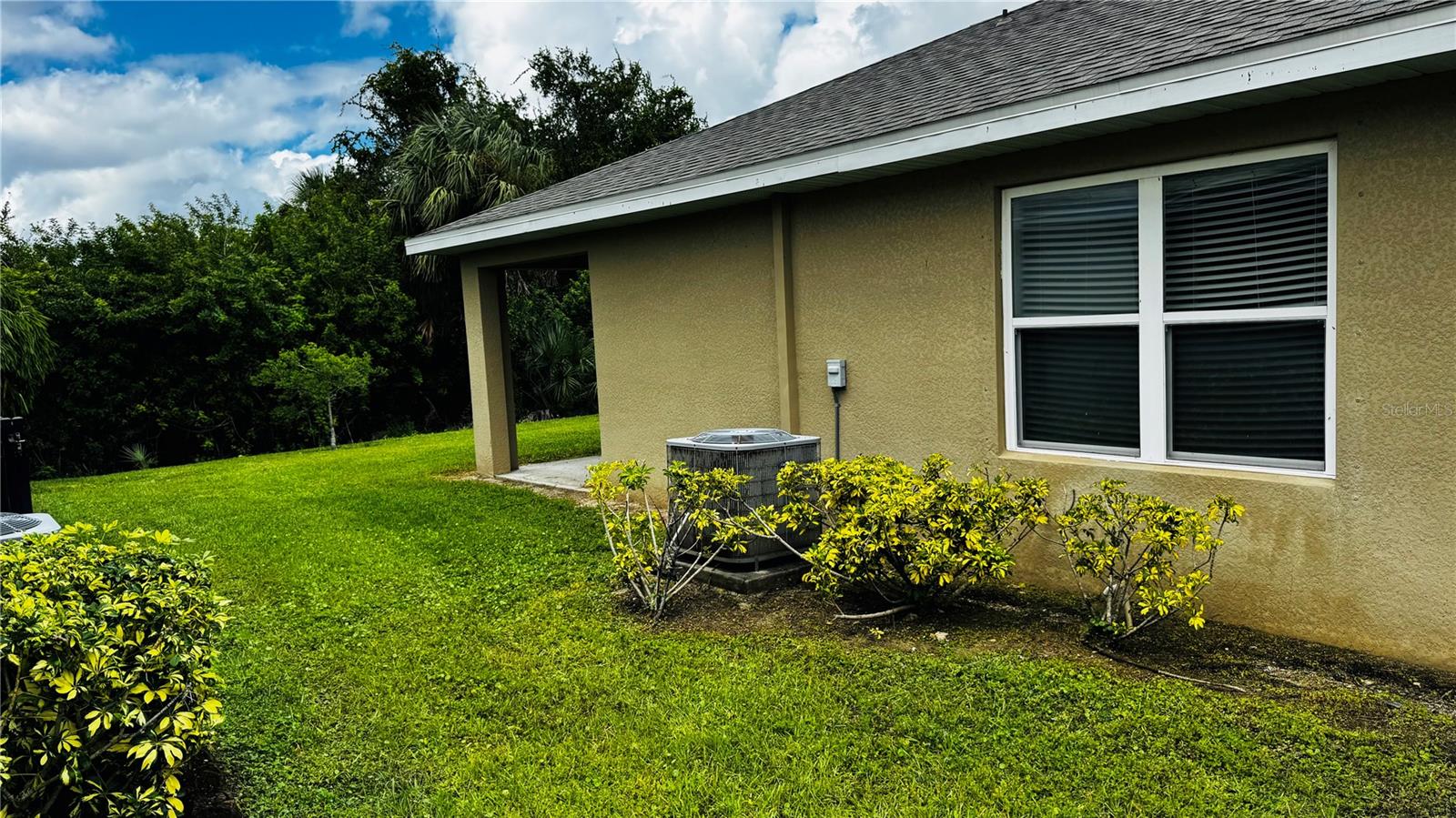 Image 9 of 18 For 7633 Lenox Circle