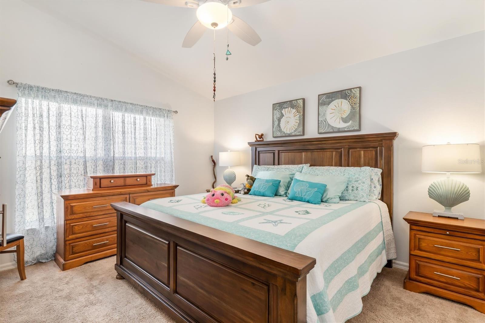 Image 17 of 42 For 24167 Buckingham Way