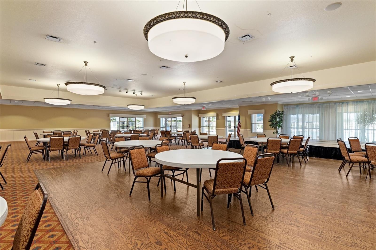 Image 36 of 42 For 24167 Buckingham Way