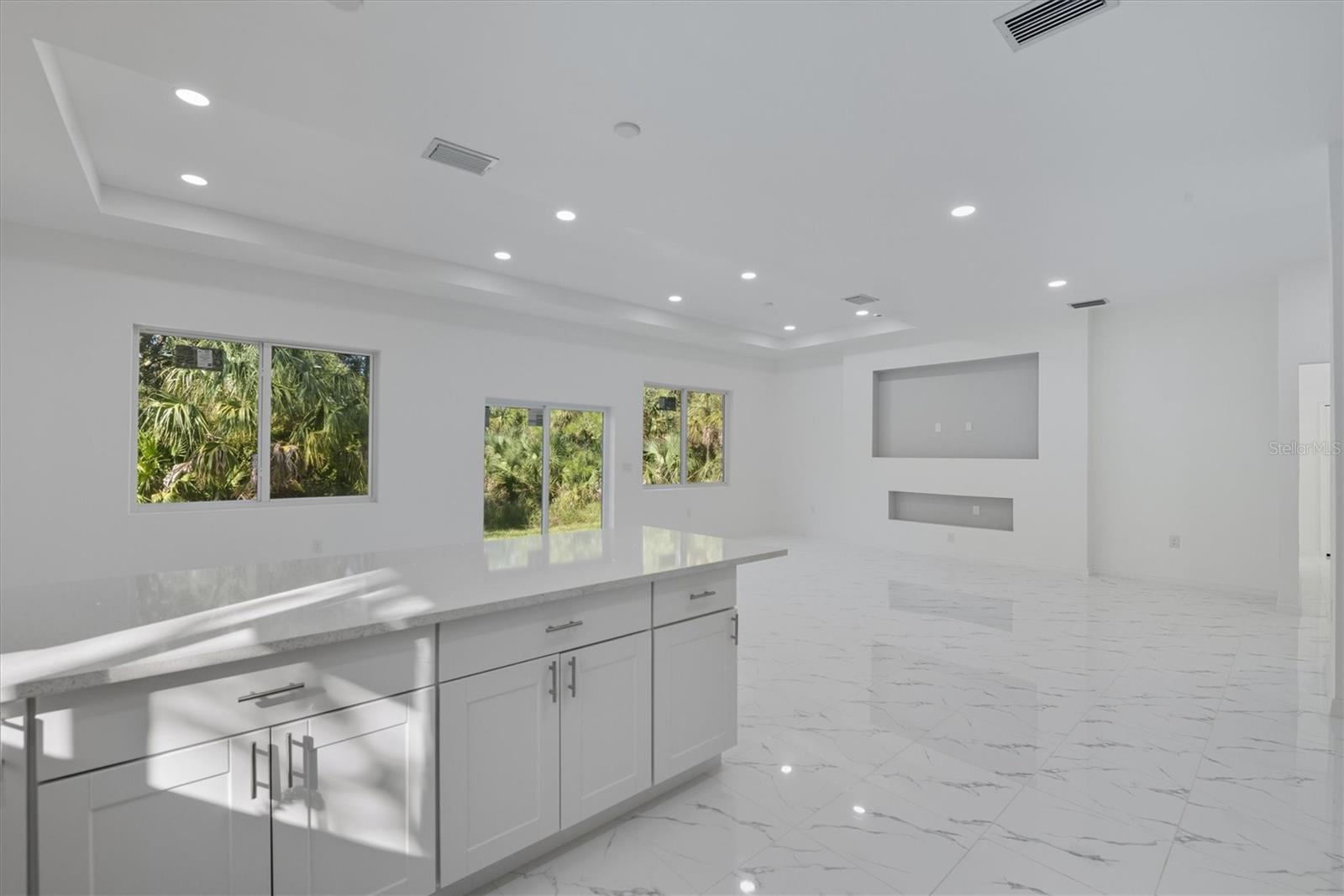 Image 14 of 61 For 26248 Eager Road