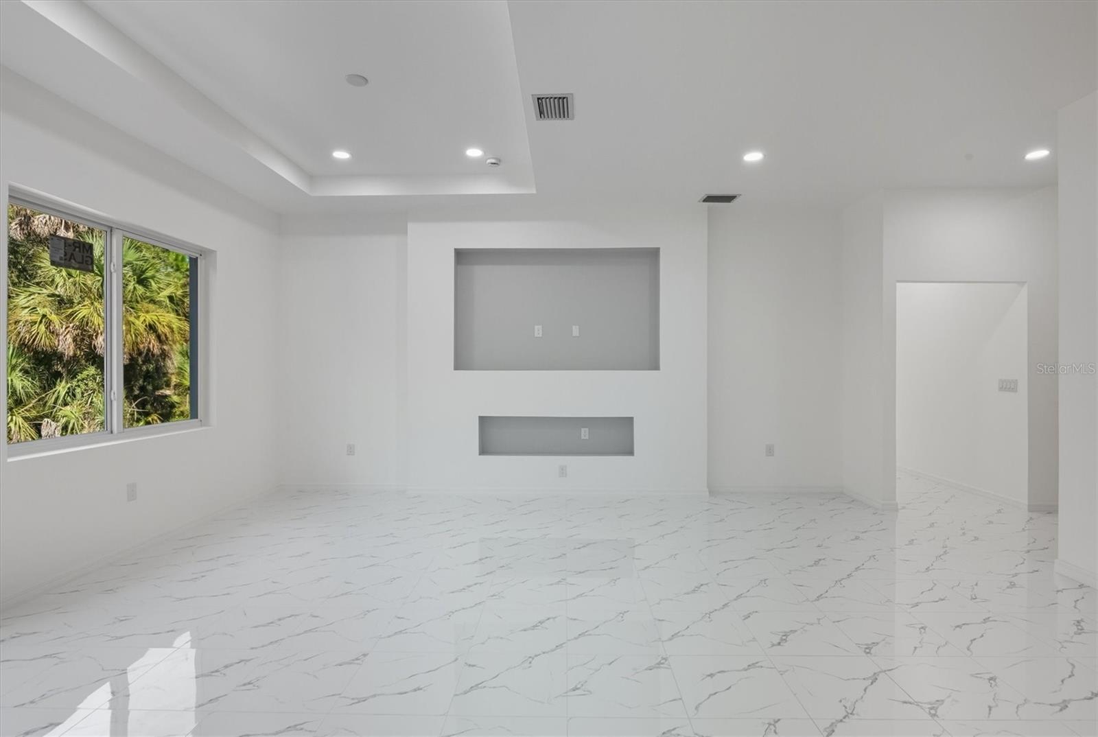 Image 20 of 61 For 26248 Eager Road