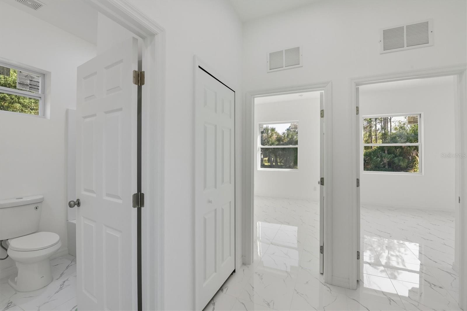 Image 27 of 61 For 26248 Eager Road