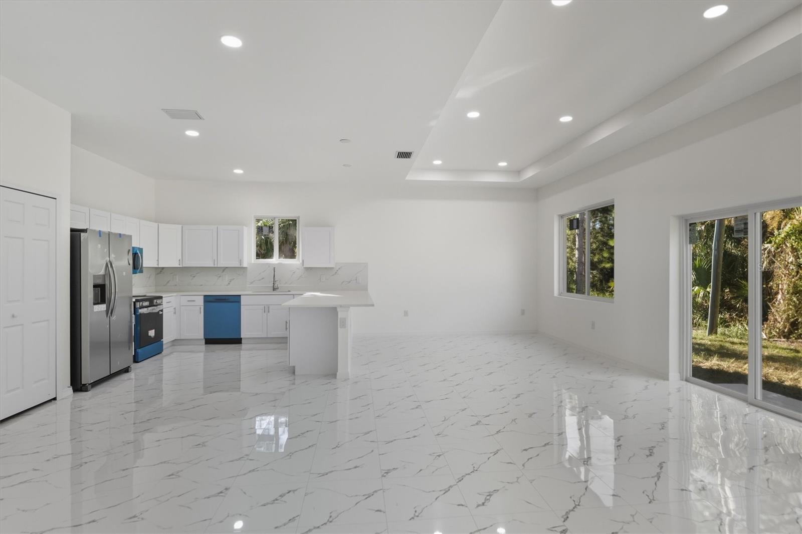 Image 40 of 61 For 26248 Eager Road