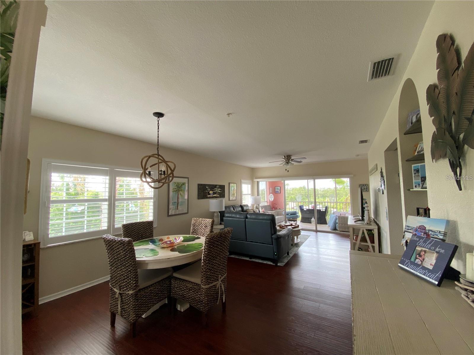 Image 12 of 30 For 2061 Willow Hammock Circle C-301