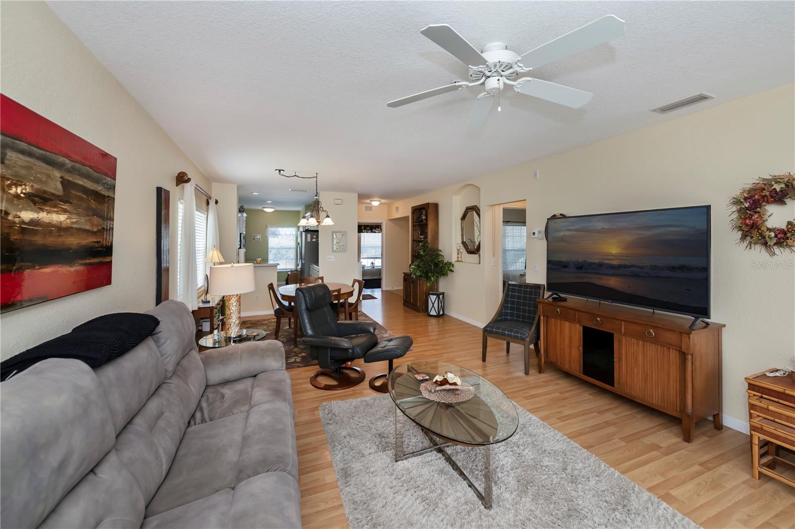 Image 16 of 79 For 19345 Water Oak Drive 208