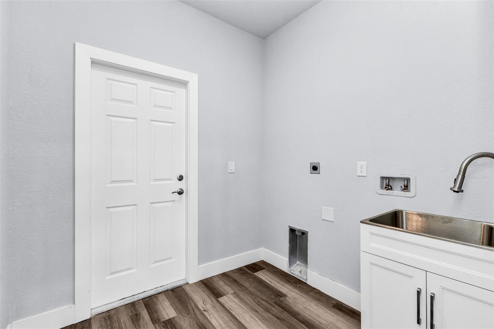 Image 23 of 51 For 3297 Swanee Road