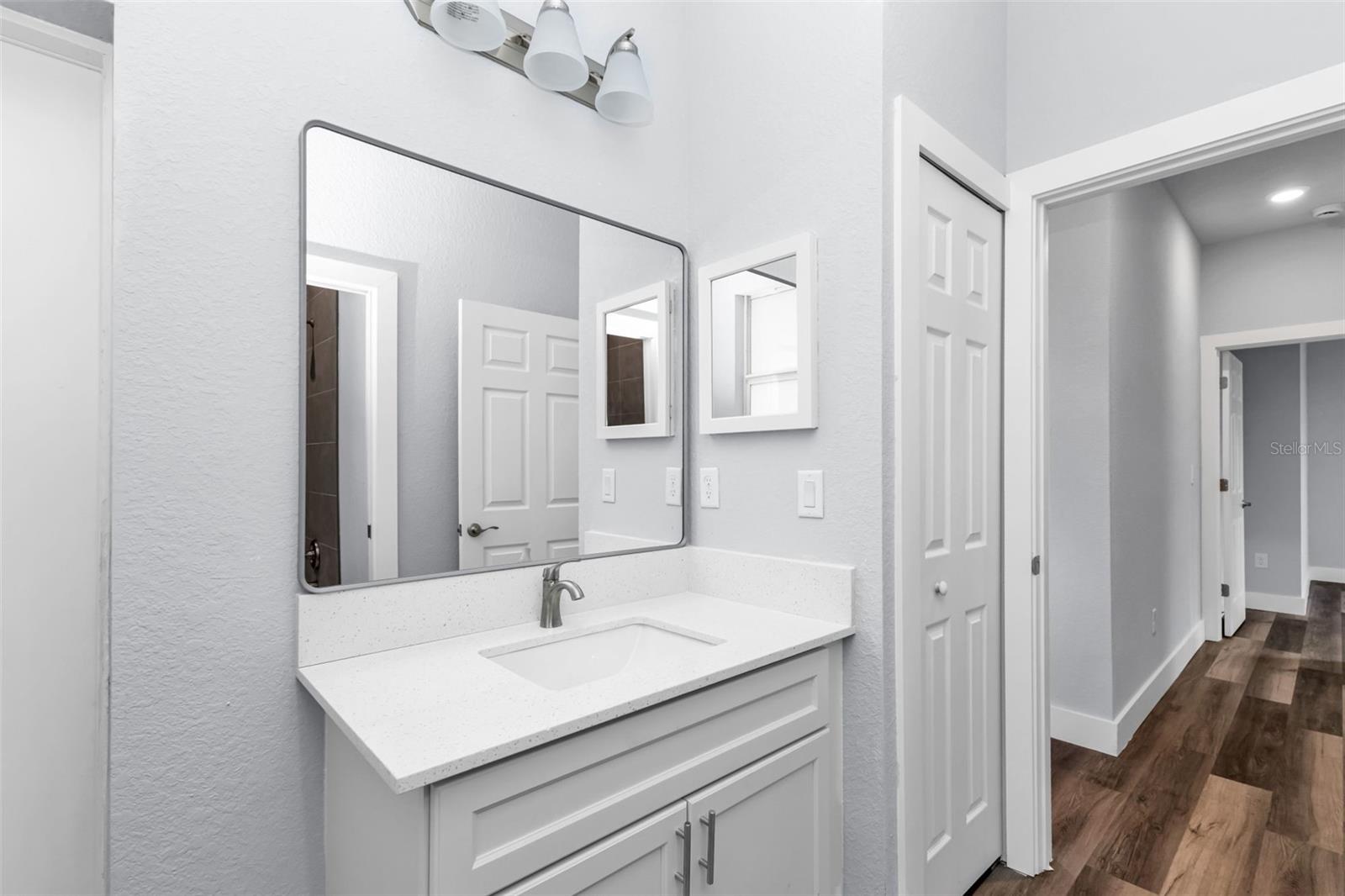 Image 28 of 51 For 3297 Swanee Road