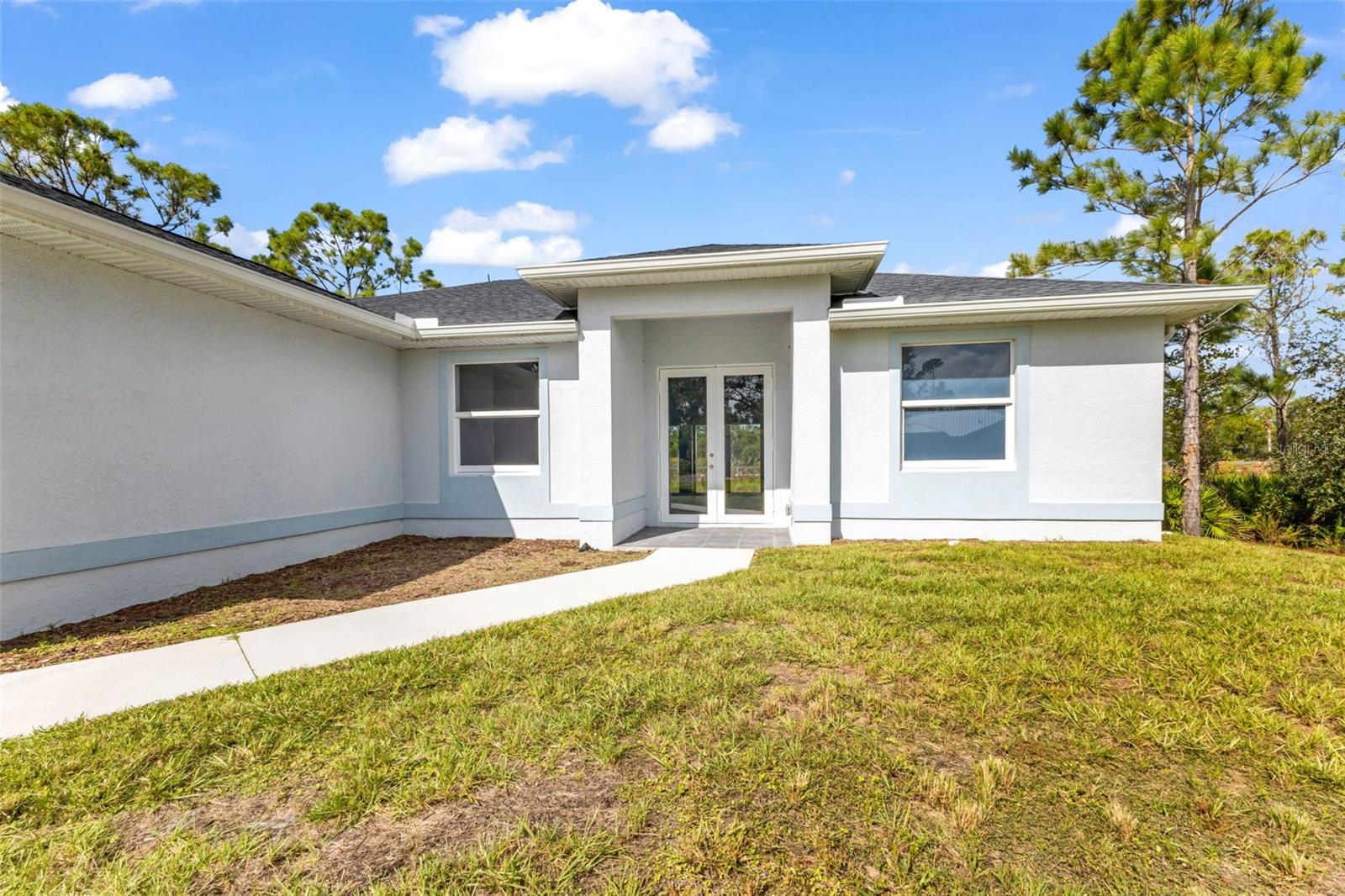 Image 4 of 51 For 3297 Swanee Road