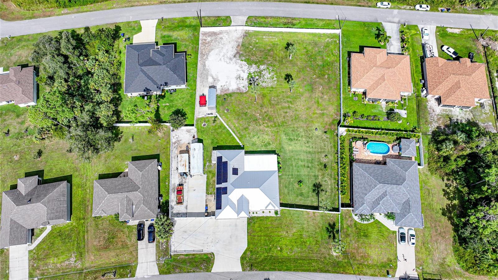 Image 3 of 35 For 3617 Inverness Street