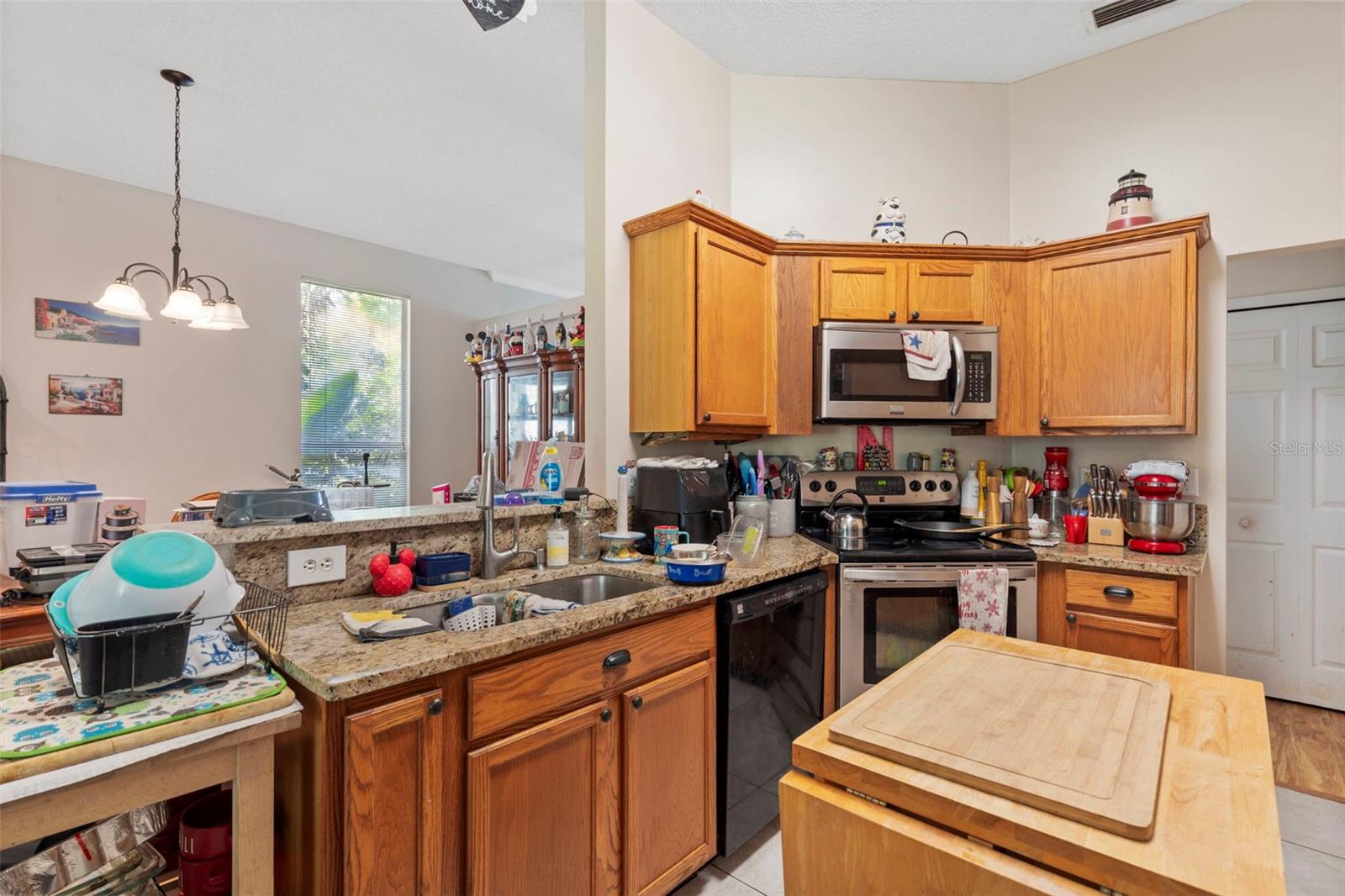 Image 14 of 31 For 5801 Blaze Avenue