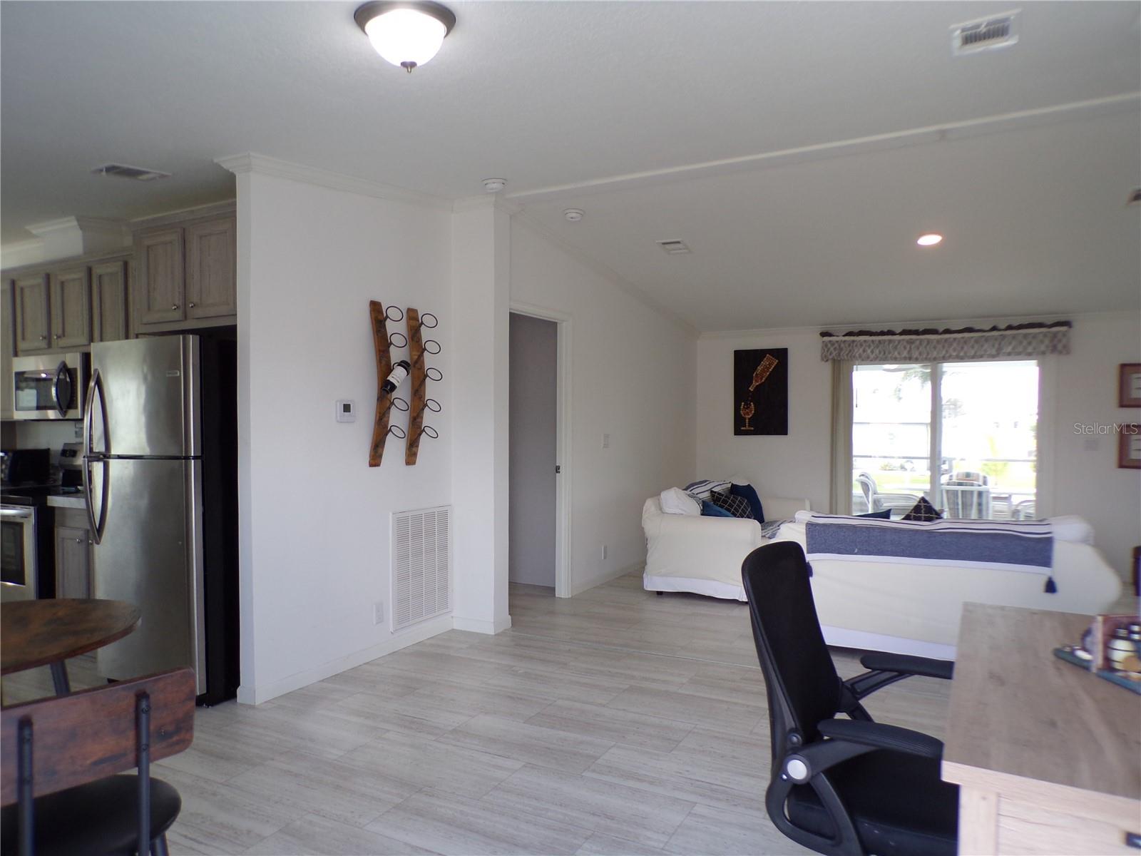 Image 4 of 53 For 721 Marlin Drive