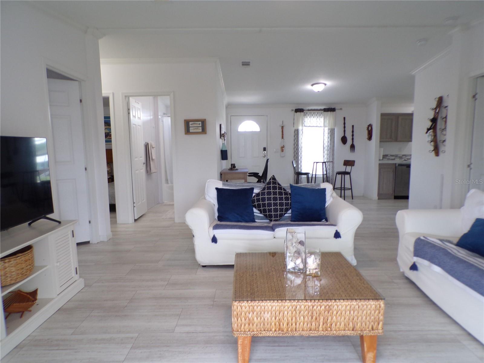Image 7 of 53 For 721 Marlin Drive