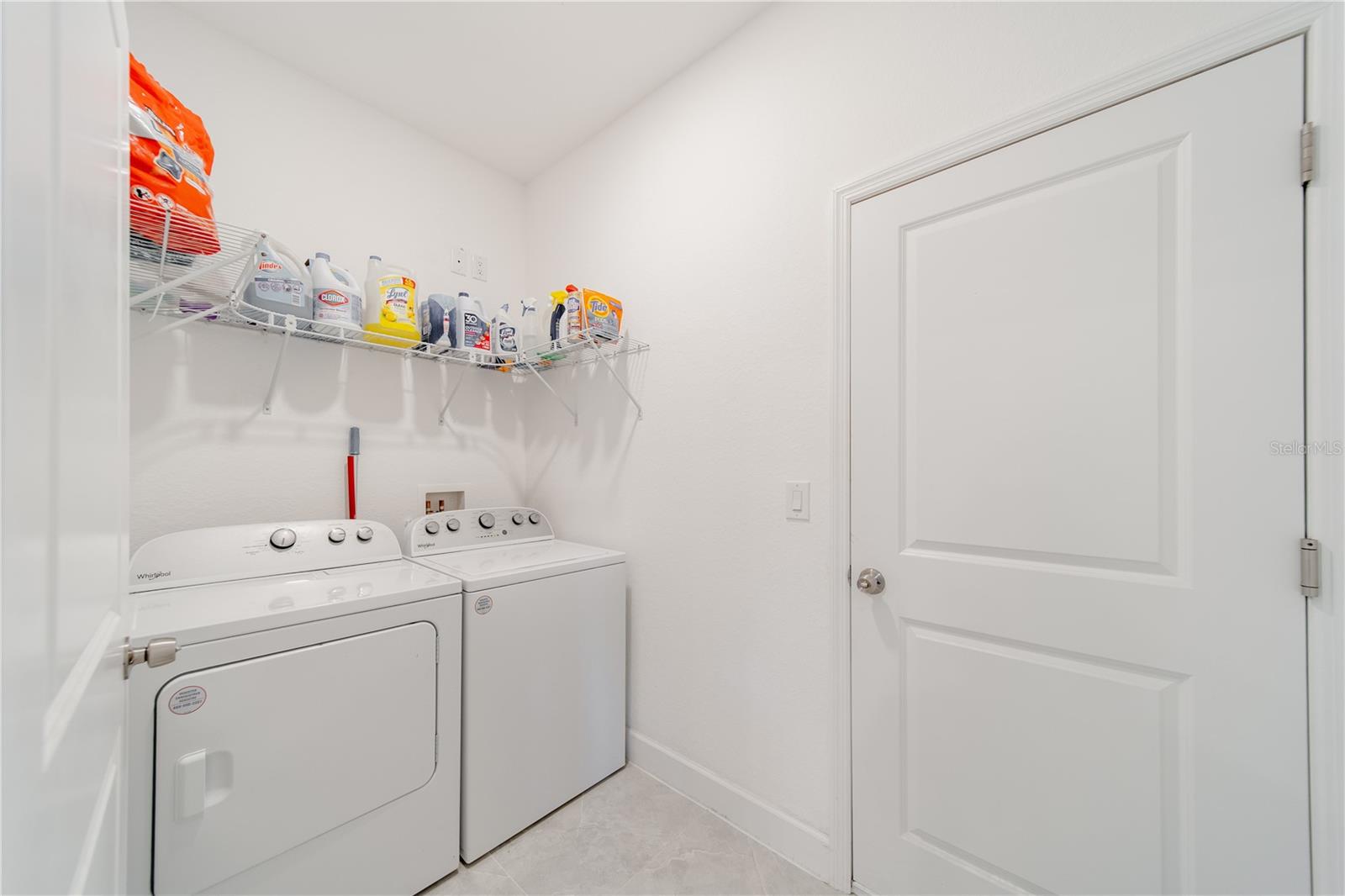 Image 24 of 35 For 15473 Lakeland Circle