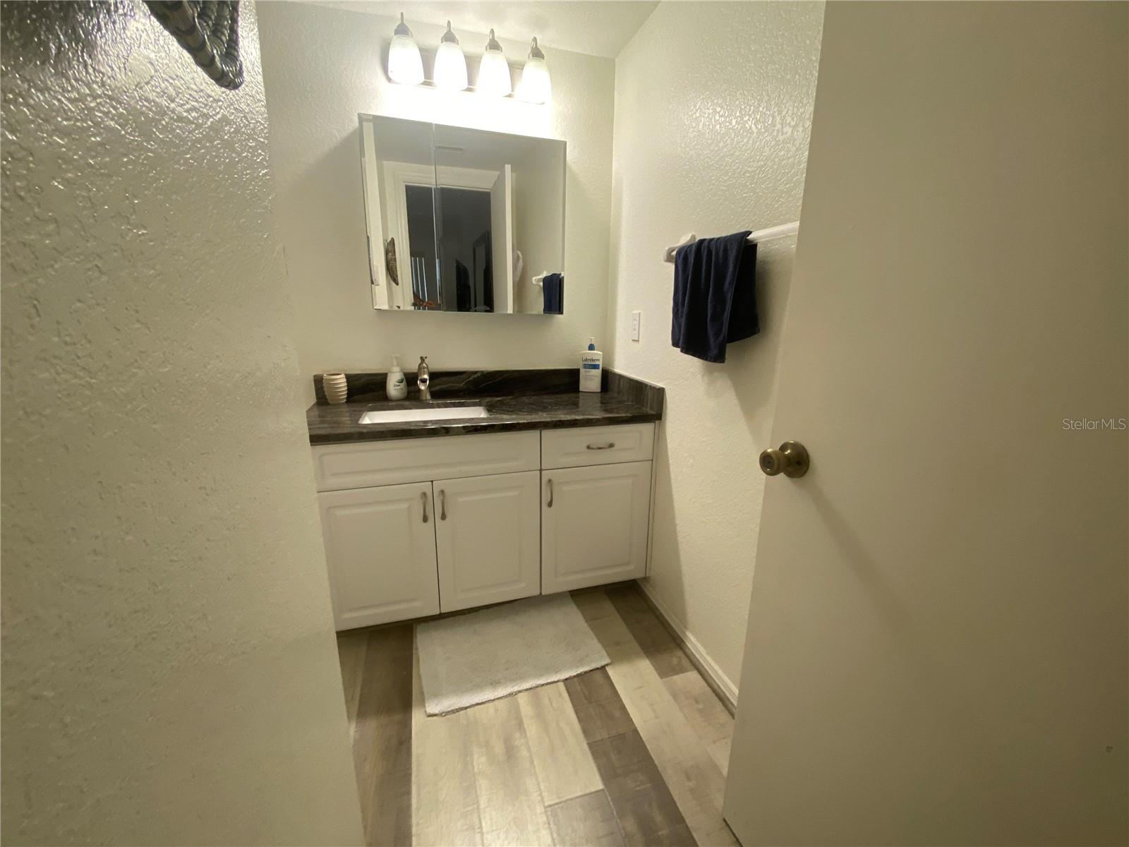 Image 10 of 17 For 1051 Forrest Nelson Boulevard 101