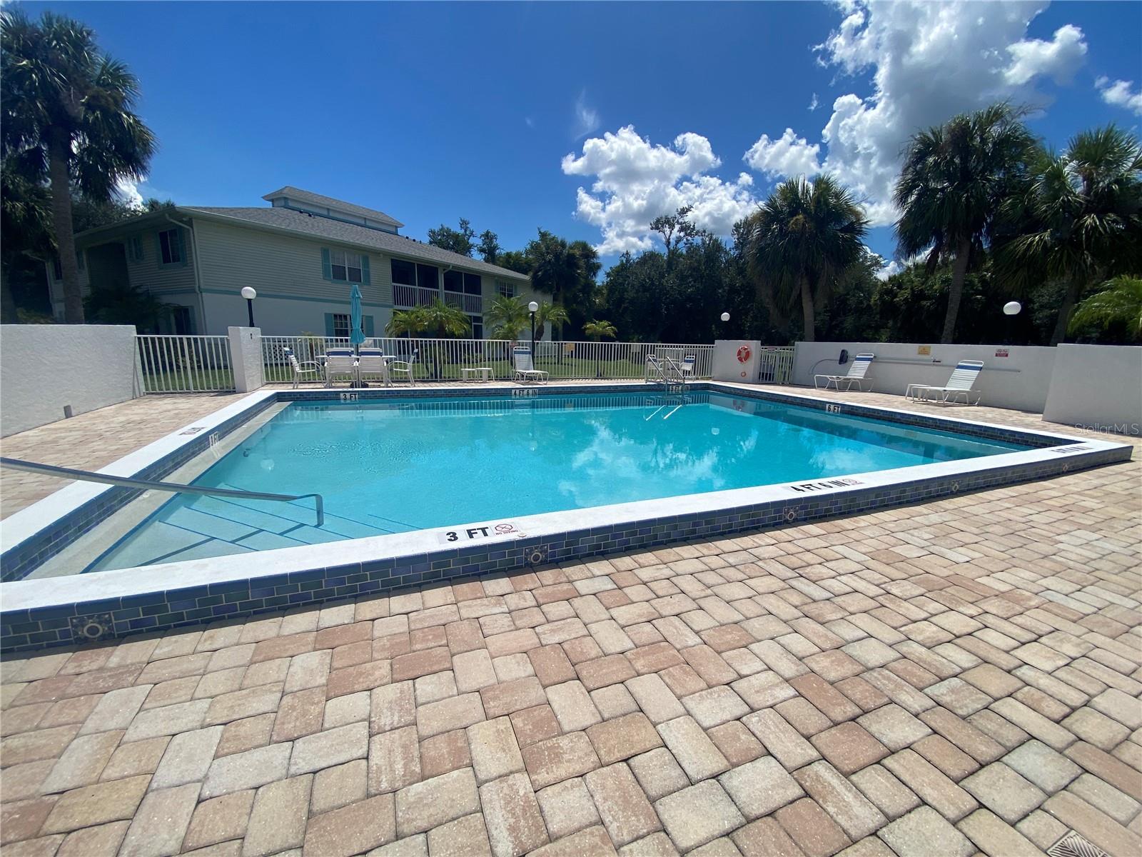 Image 16 of 17 For 1051 Forrest Nelson Boulevard 101