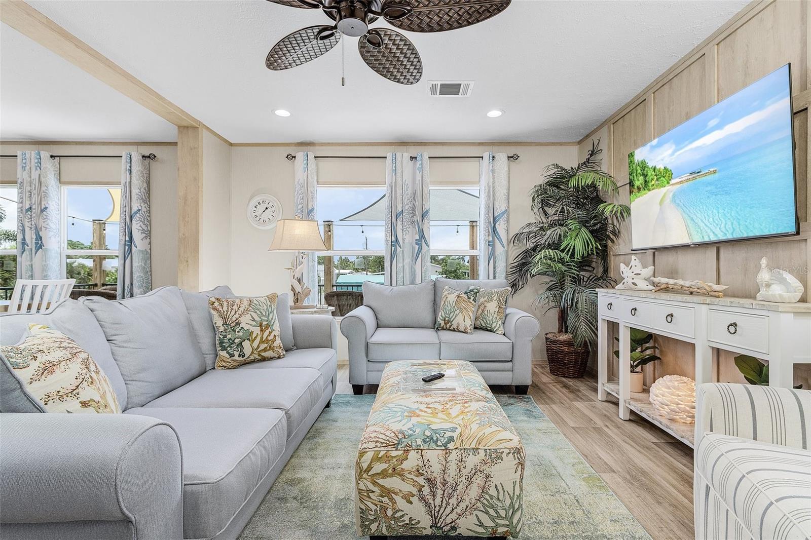 Image 2 of 27 For 3118 Bayberry Avenue