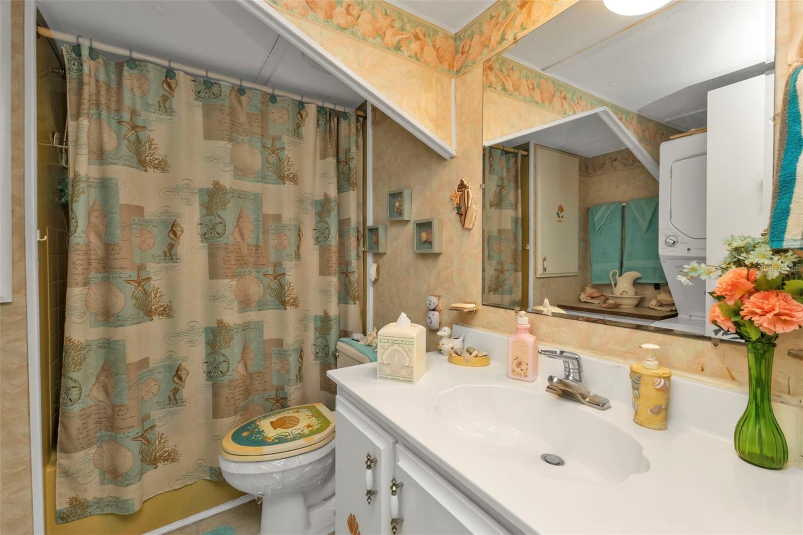 Image 19 of 48 For 10100 Burnt Store Road 25