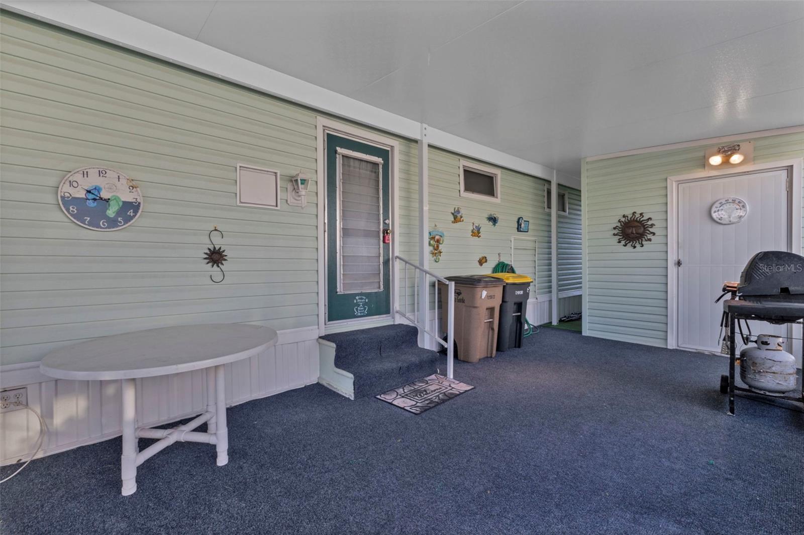 Image 4 of 48 For 10100 Burnt Store Road 25