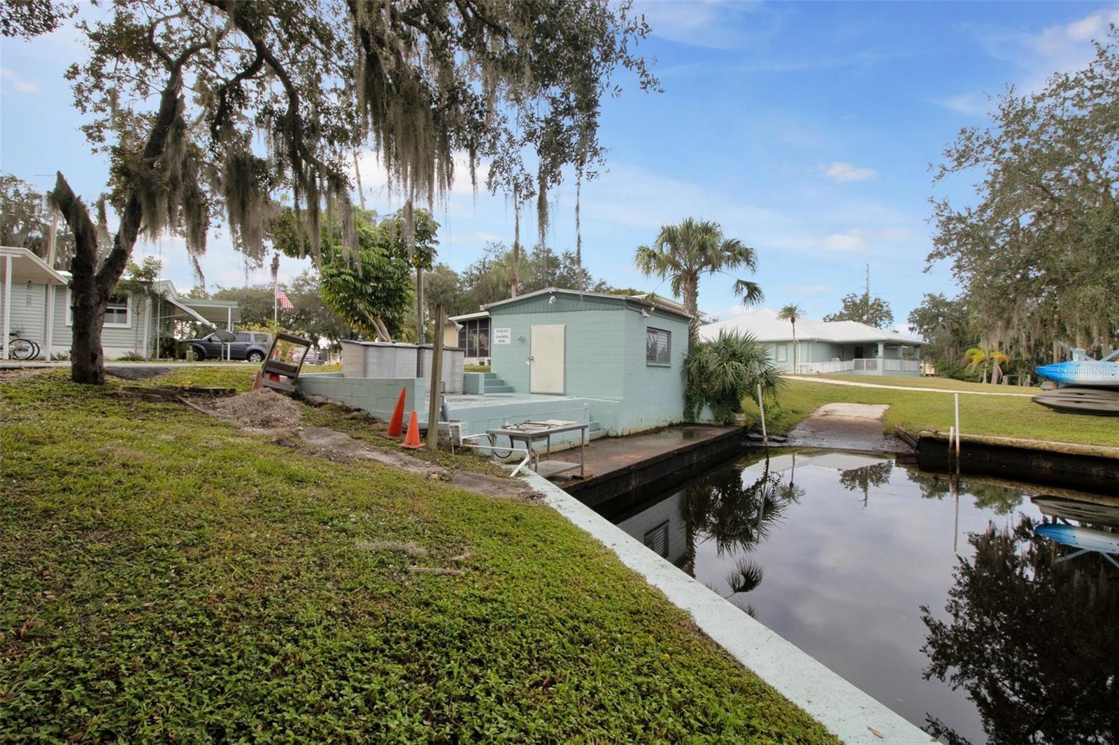 Image 40 of 48 For 10100 Burnt Store Road 25