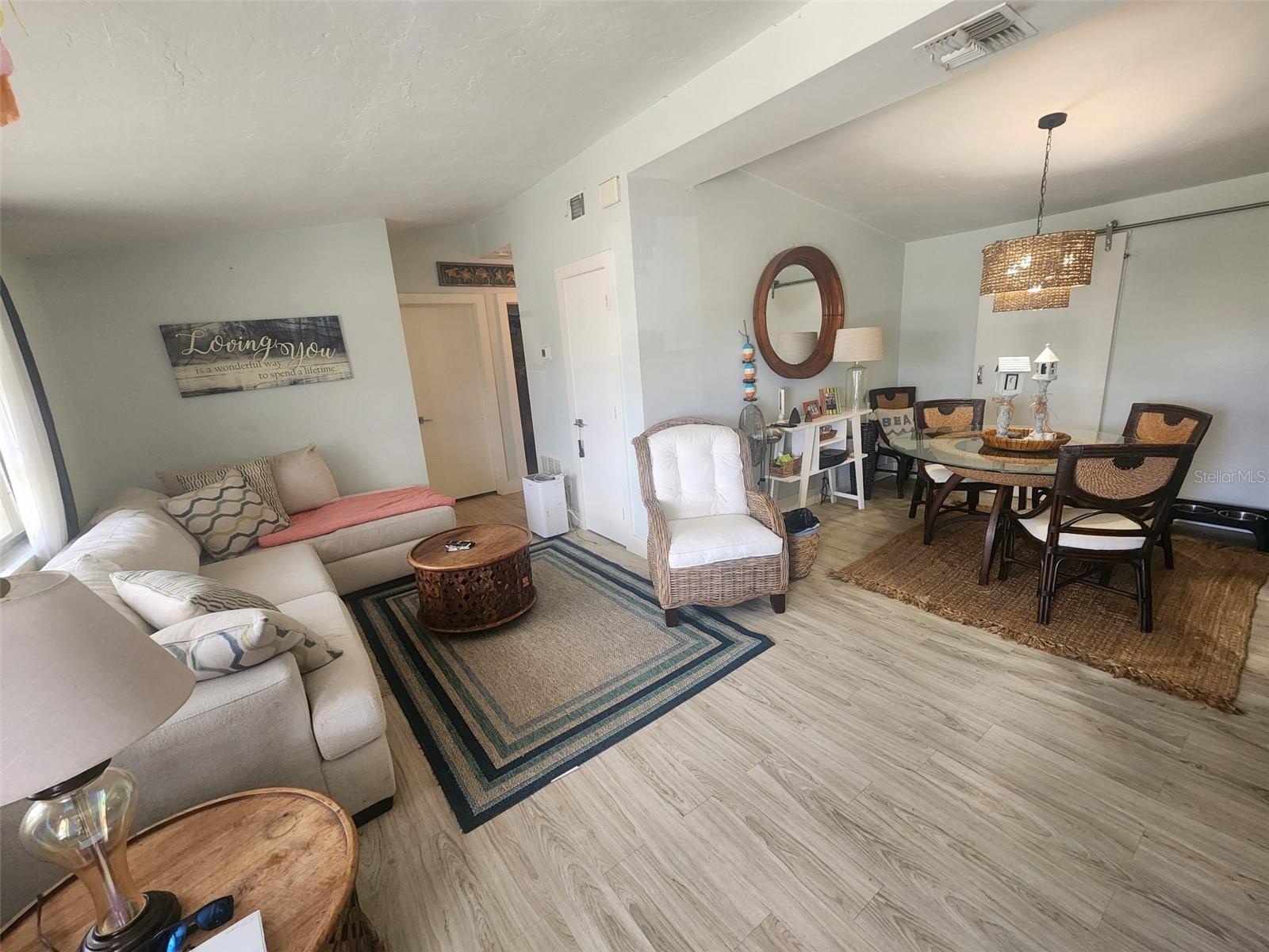 Image 19 of 25 For 184 Norfolk Avenue Nw