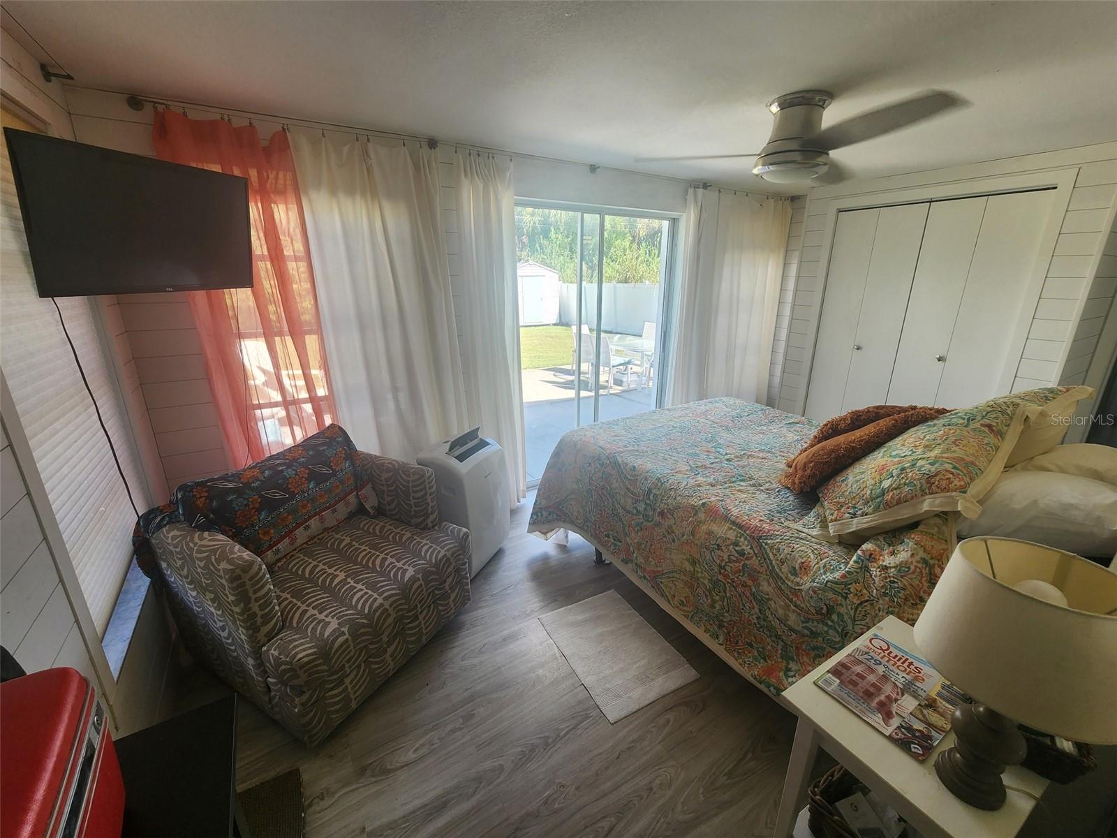 Image 6 of 25 For 184 Norfolk Avenue Nw