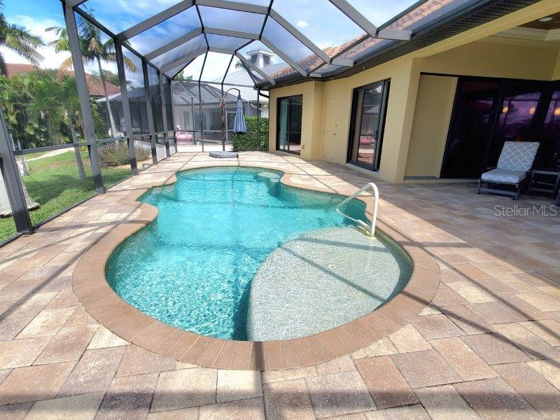 Image 5 of 31 For 4068 La Costa Island Court