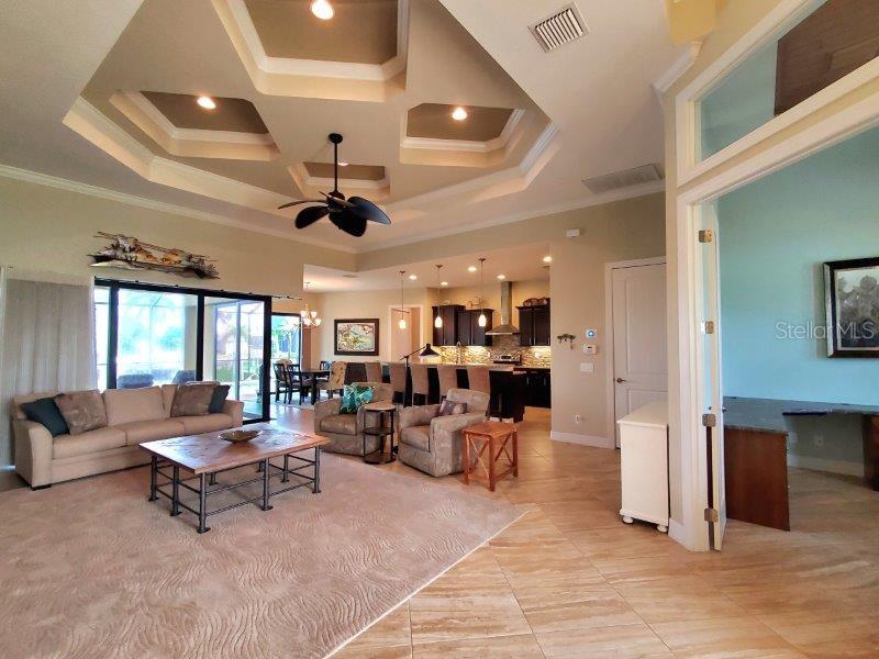 Image 7 of 31 For 4068 La Costa Island Court