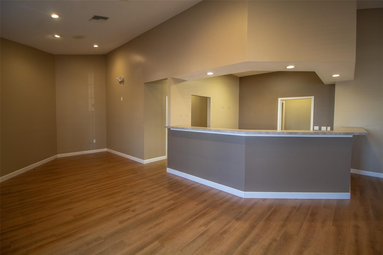 Image 15 of 20 For 970 Kings Highway 1