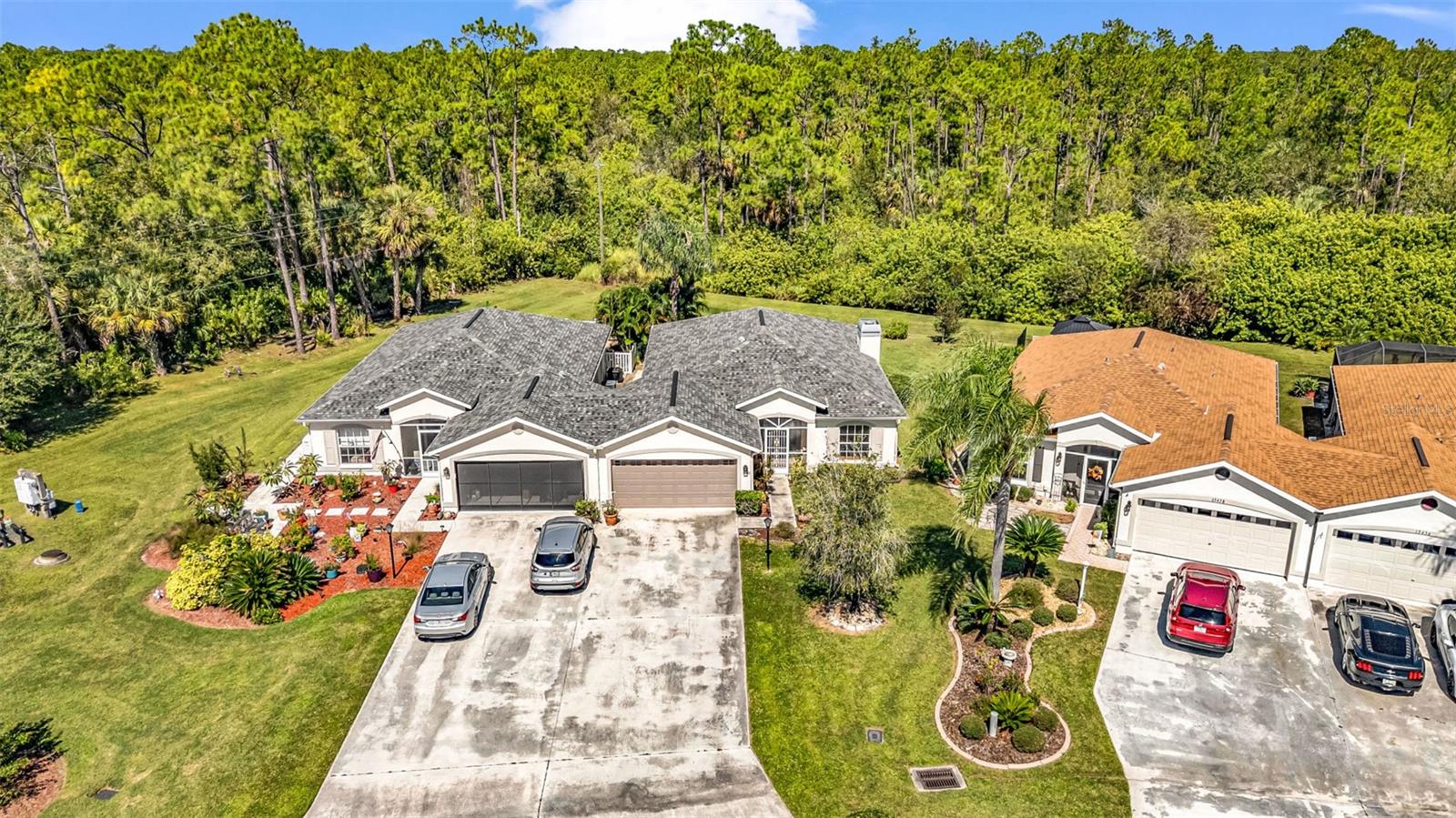 Image 23 of 48 For 13440 Pembroke Circle N