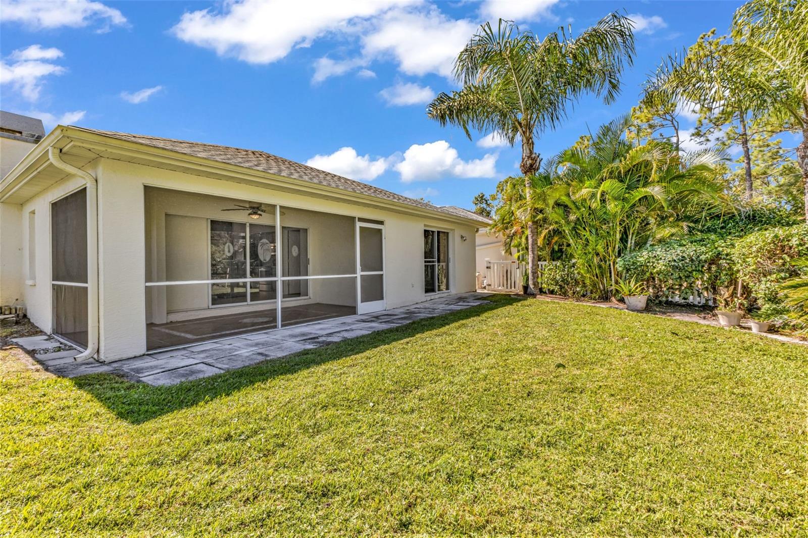 Image 41 of 48 For 13440 Pembroke Circle N