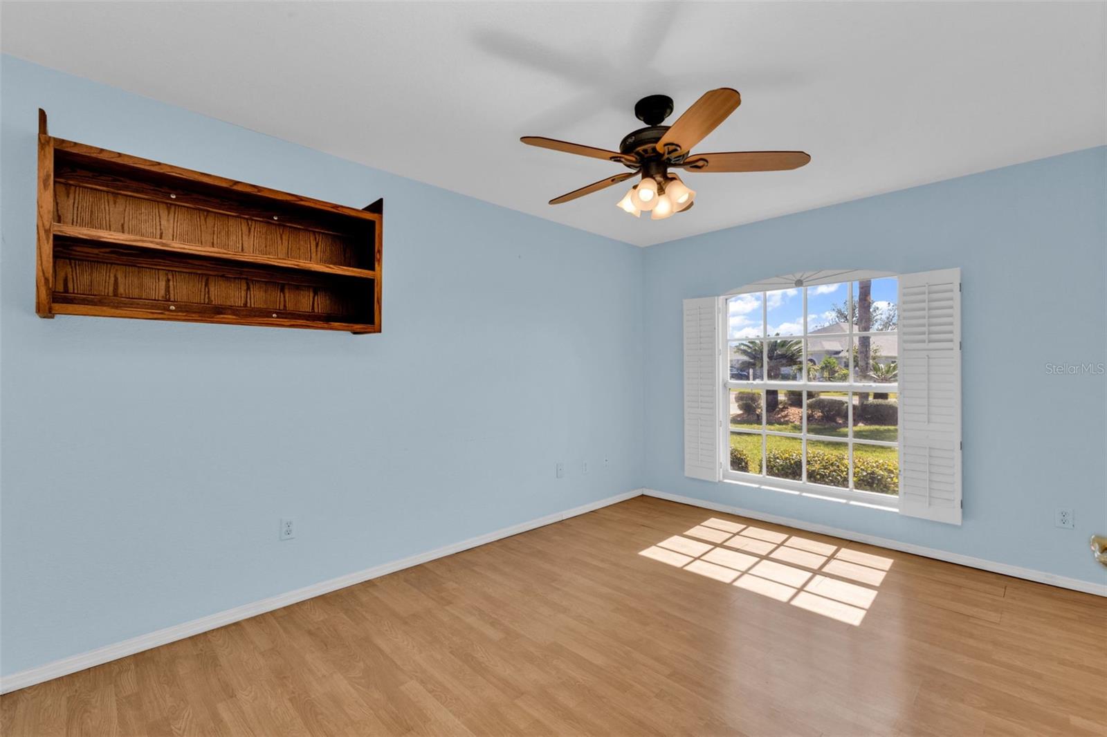 Image 8 of 48 For 13440 Pembroke Circle N