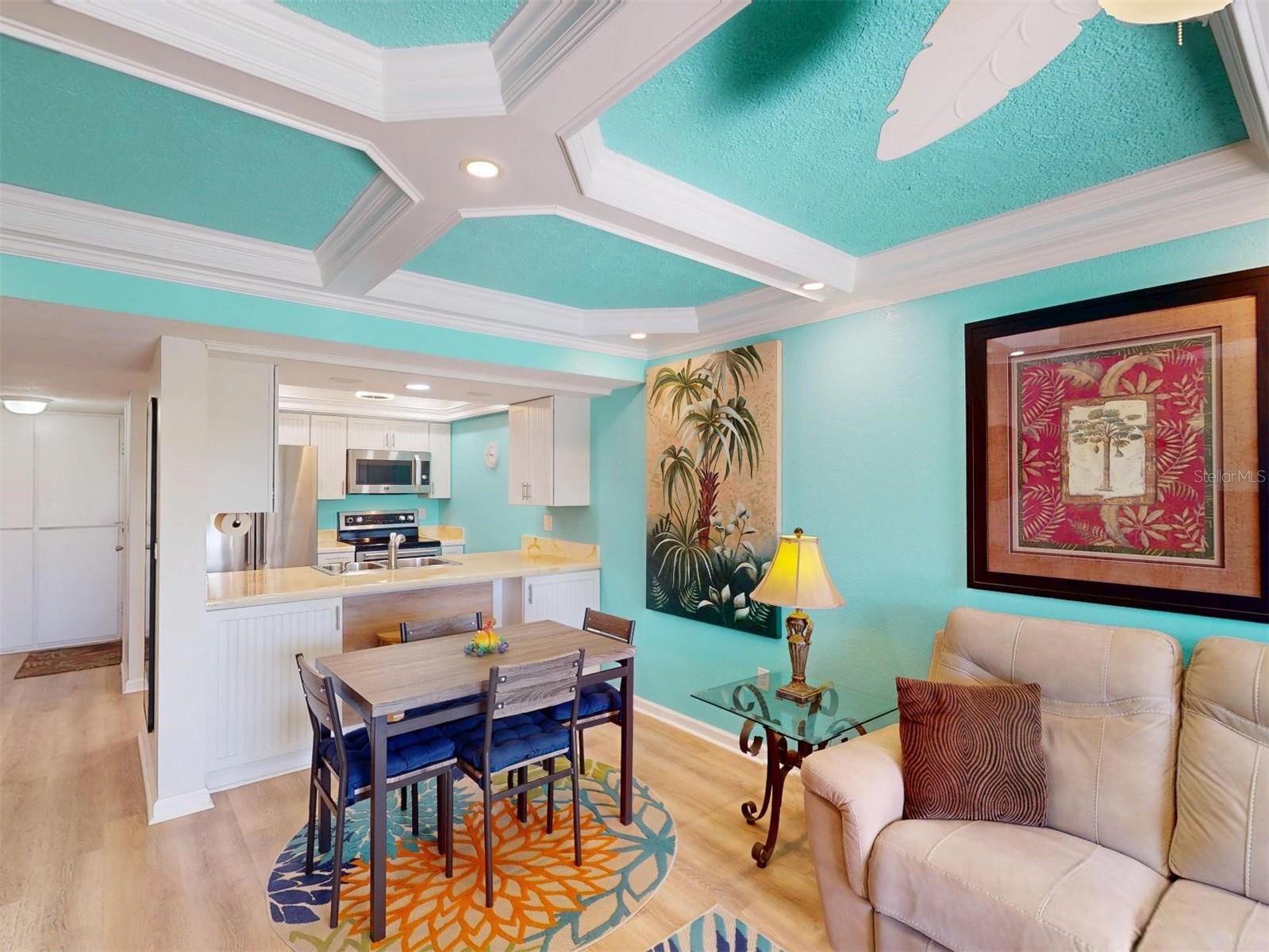 Image 20 of 79 For 4072 Oakview Drive C5