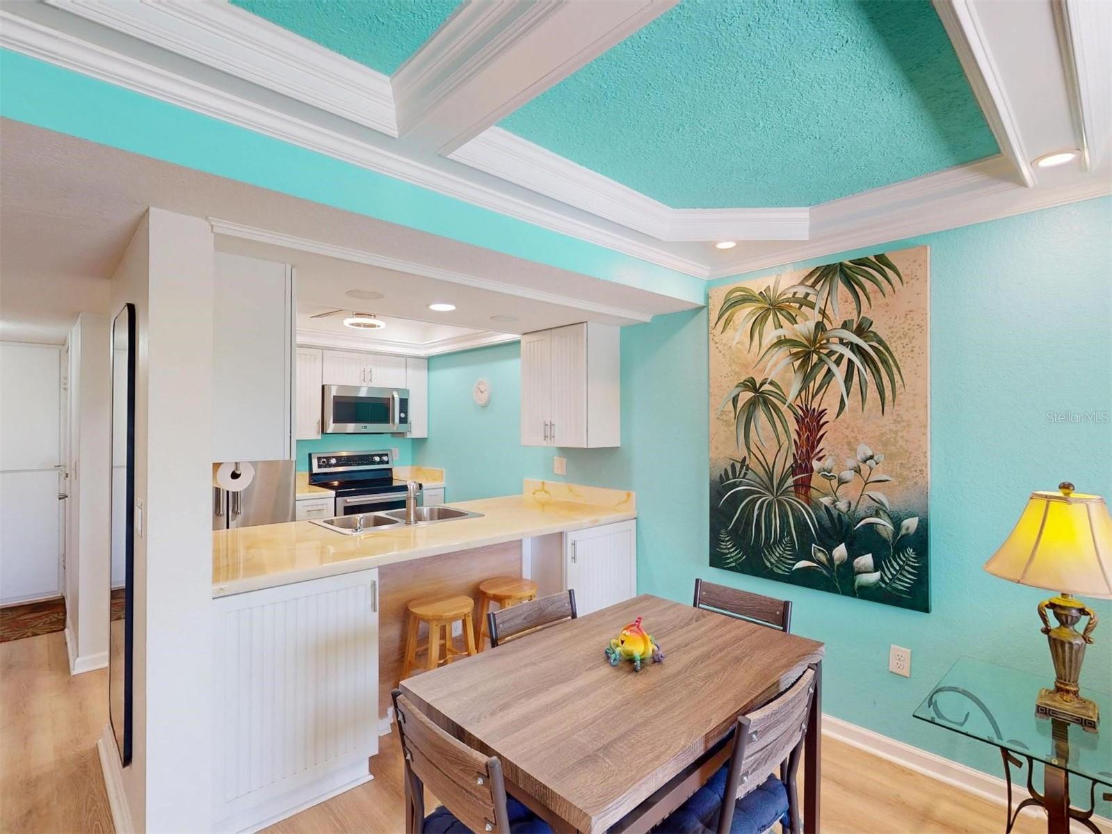 Image 23 of 79 For 4072 Oakview Drive C5