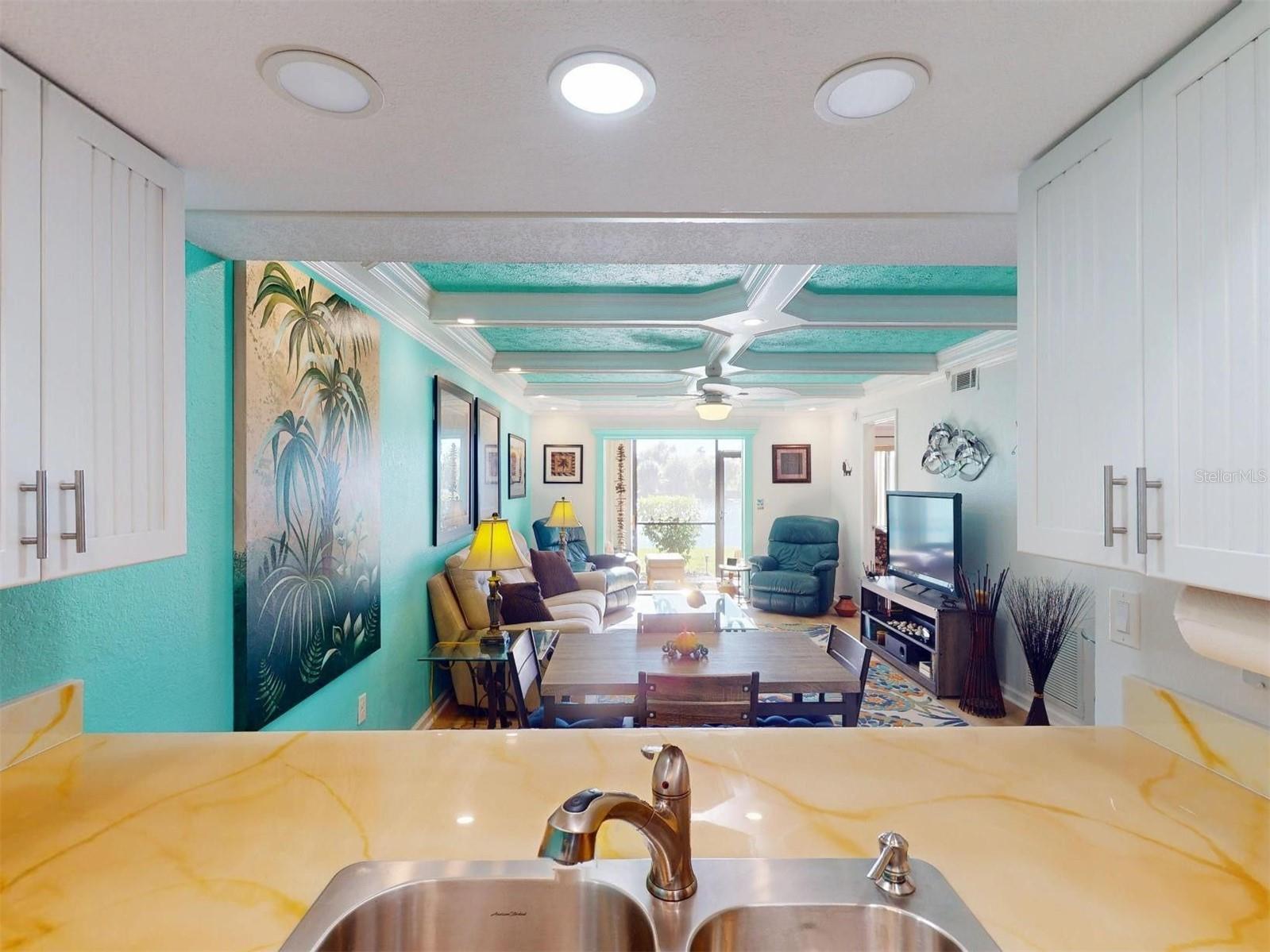 Image 30 of 79 For 4072 Oakview Drive C5