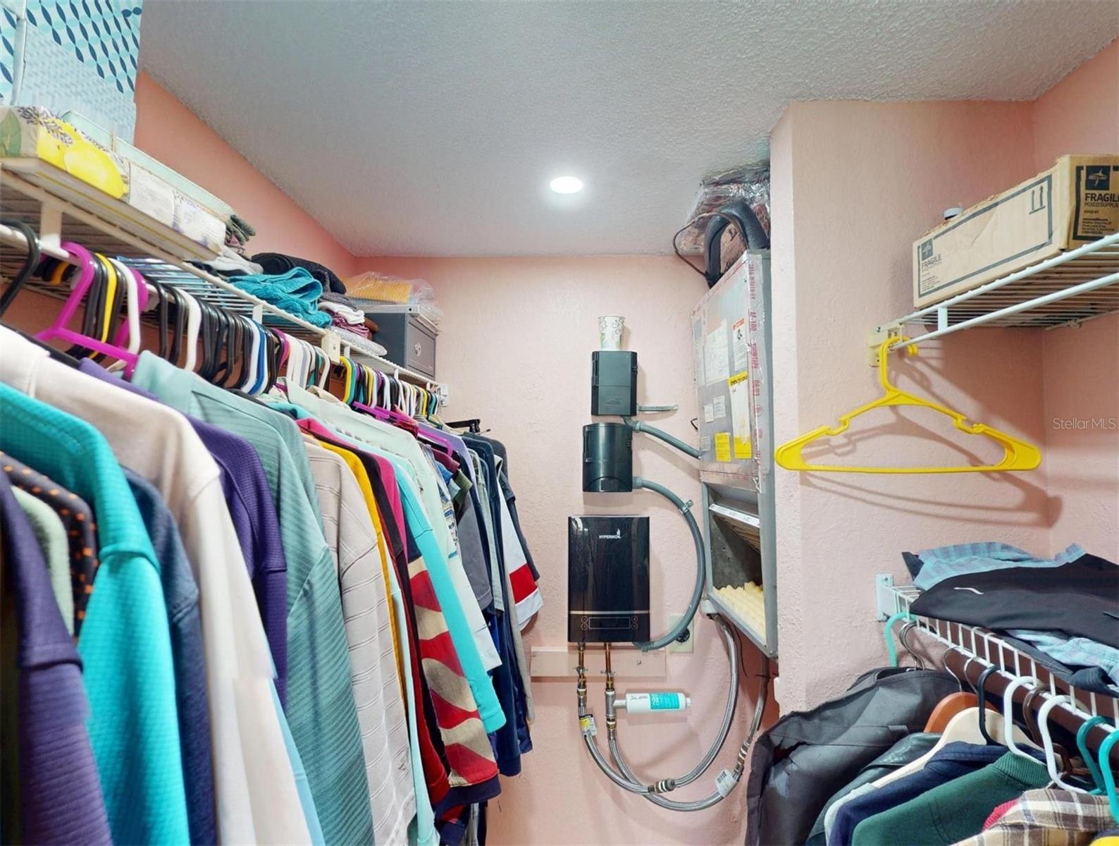 Image 41 of 79 For 4072 Oakview Drive C5