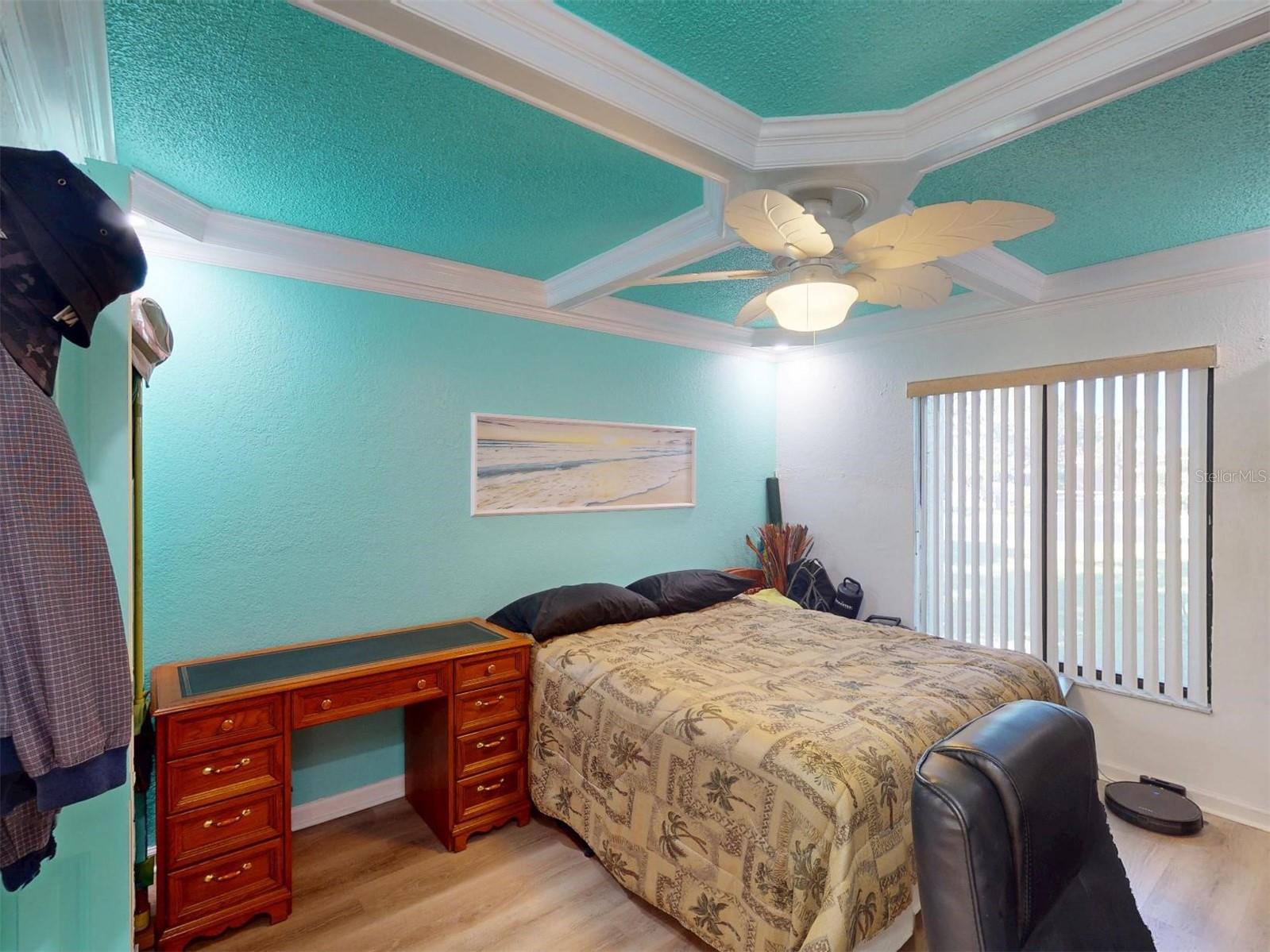 Image 42 of 79 For 4072 Oakview Drive C5